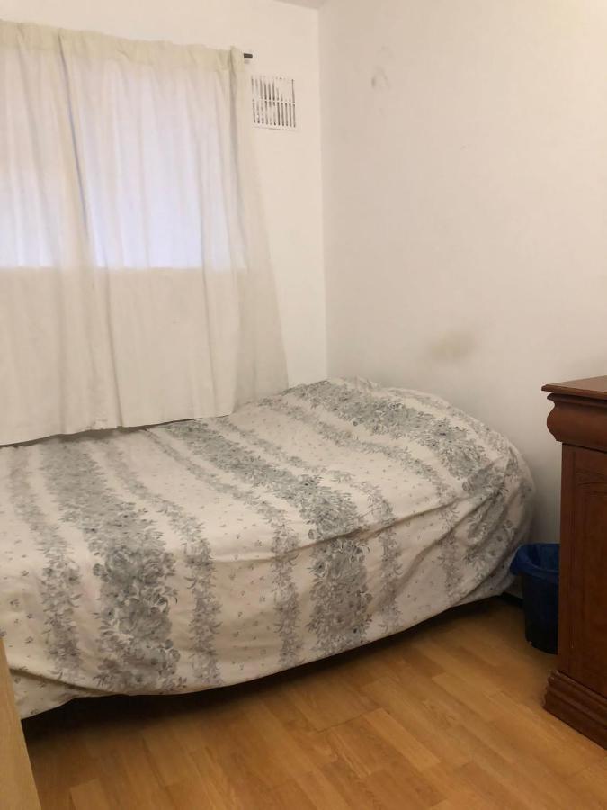 Private Rooms In 3 Bedroom Flat!! Londyn Zewnętrze zdjęcie
